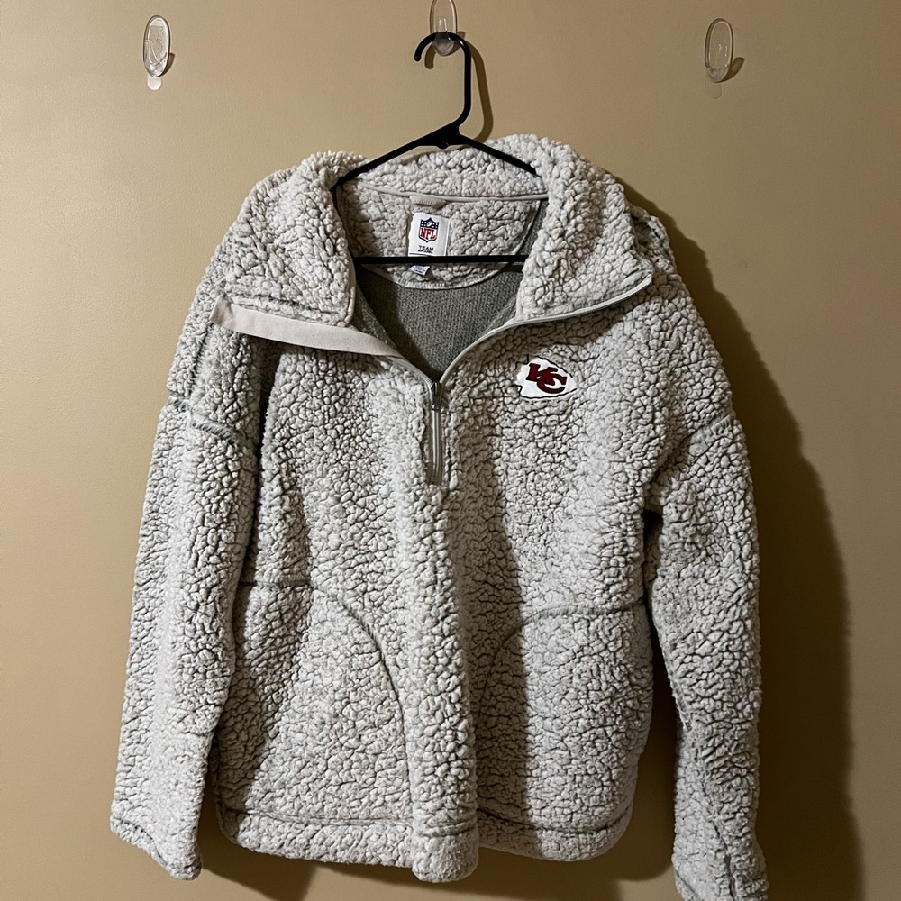 NFL Women's Cream Sherpa Sweater